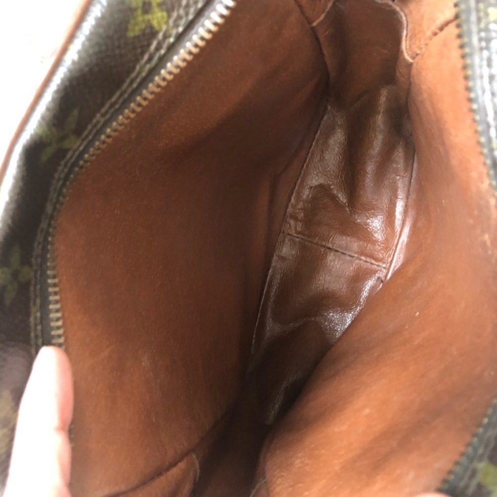 Louis Vuitton Brown Monogram Crossbody Bag - Picture 9 of 12